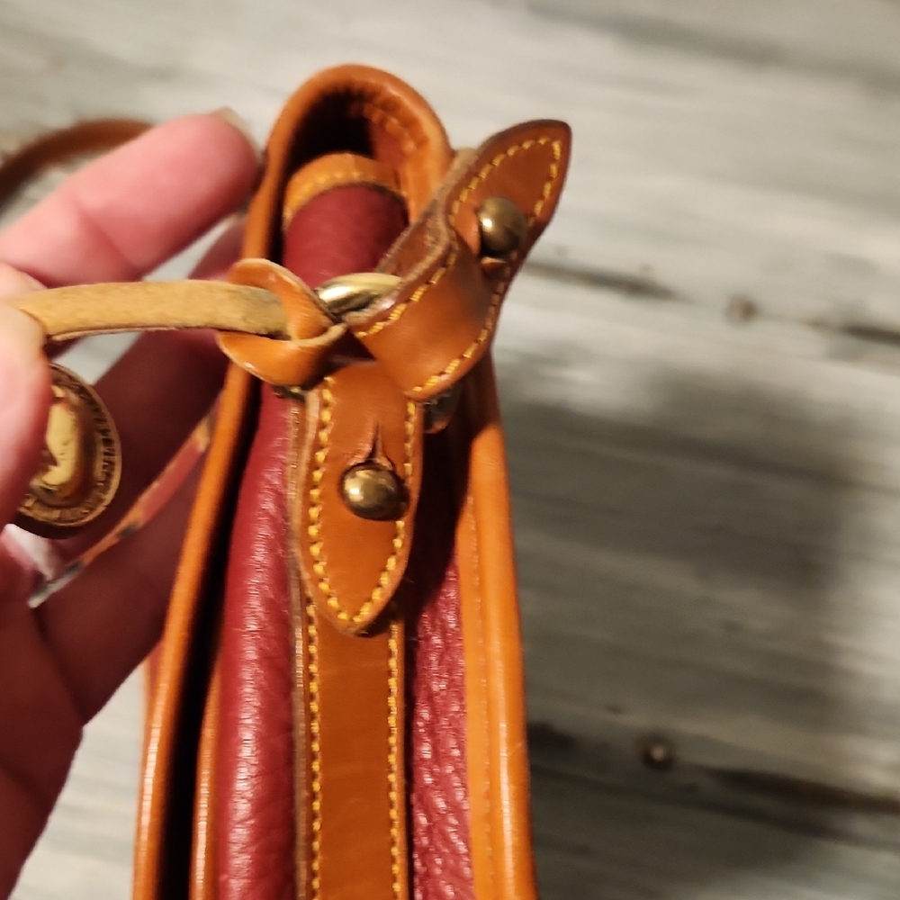 Vintage Dooney & Bourke Crossbody - Picture 13 of 16